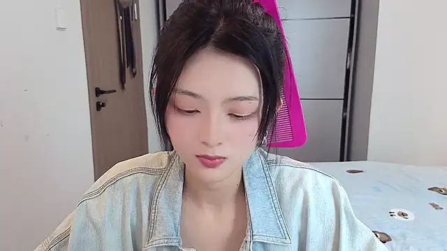 Koikoi___ live sex cam