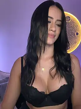 SarahhSmitth1 live sex cam