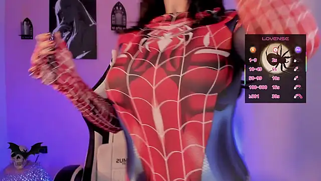 VelvetVampiree live sex cam