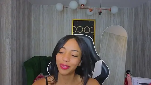 luna_meow_t's cam snapshot