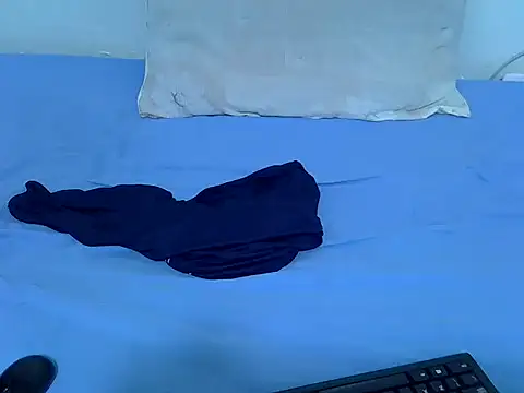 drowllie live sex cam