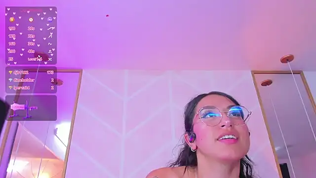 MadyJackson live sex cam