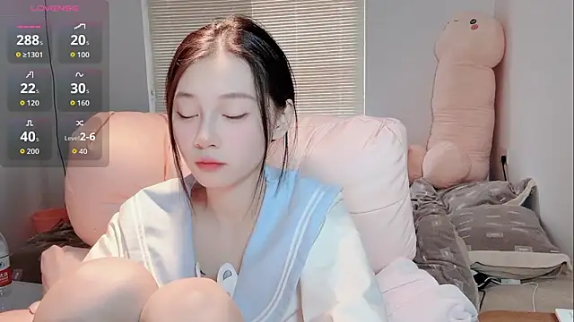 lris-Beauty live sex cam