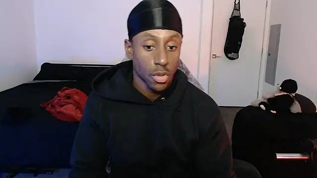 novemberguyy live sex cam