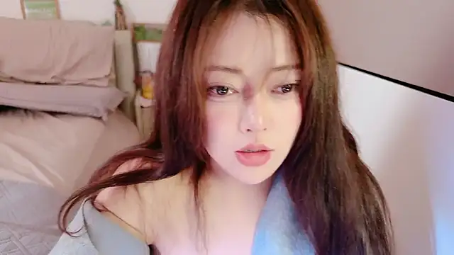 Felicity_luo's cam snapshot