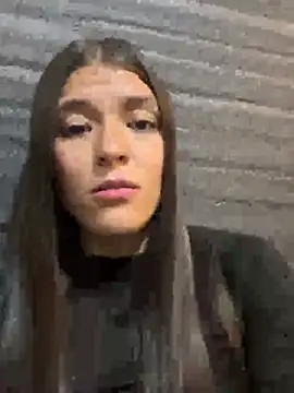 TaylorrHill's cam snapshot