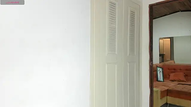 xxKamadevaxx live sex cam