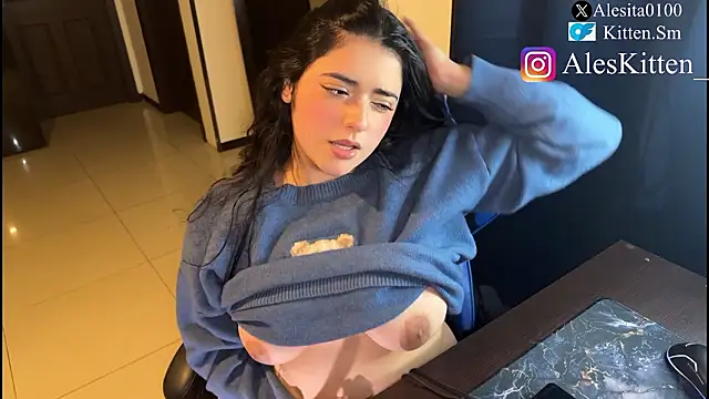 Ales_Kitten live sex cam