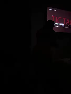 Manu_2002_ live sex cam