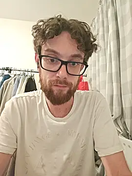 MPlays4u's cam snapshot