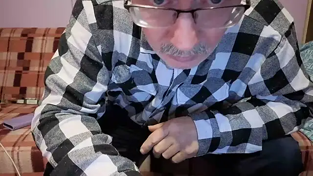 loverboyxxx69 live sex cam