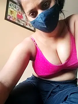 me-leela's cam snapshot