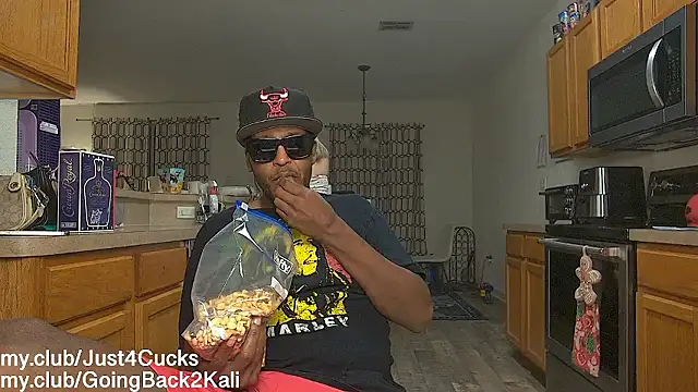 boomboomr00m live sex cam