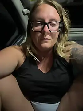 _ElizabethLove_ live sex cam