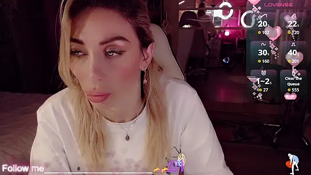 AnnieGOld_ live sex cam