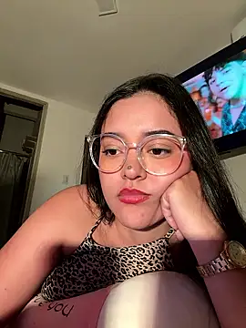 kenndall_21 live sex cam