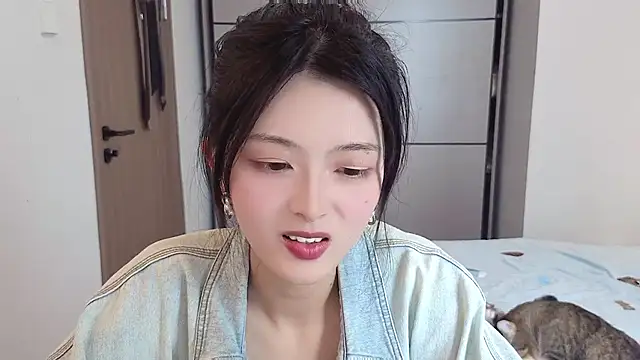 Koikoi___ live sex cam