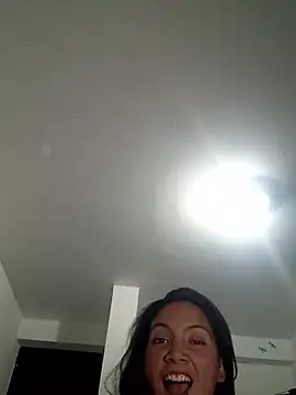 phoop_lilaa's cam snapshot