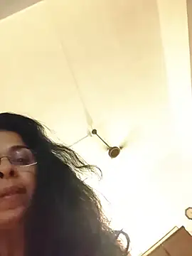 NakedMILFx live sex cam