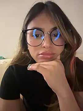 SaraParisi live sex cam
