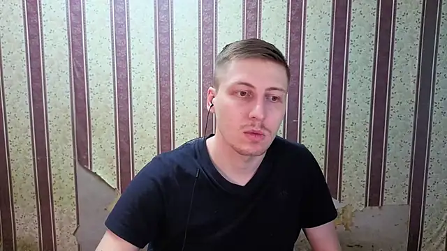 darienlarge live sex cam