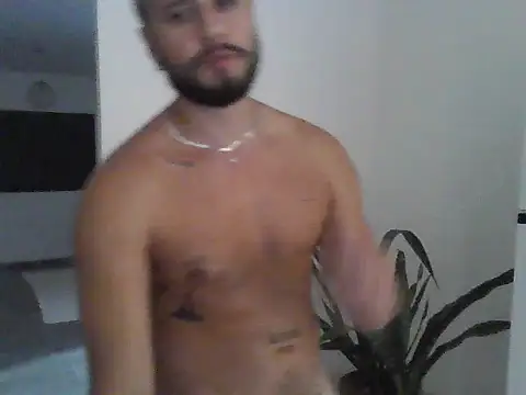 guzz_fit's cam snapshot