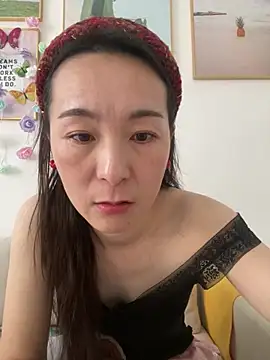 you-005 live sex cam