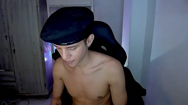 tylernova's cam snapshot