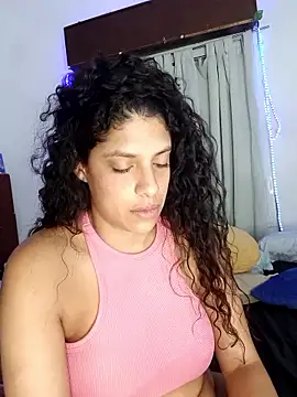 Shura_xxxBig live sex cam