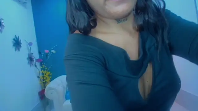 Scandarkmarie's cam snapshot