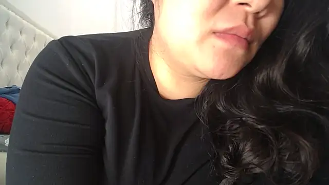 Thu_Ha_Noi_sweet_love's cam snapshot