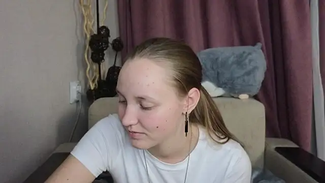 BibiStapler's cam snapshot