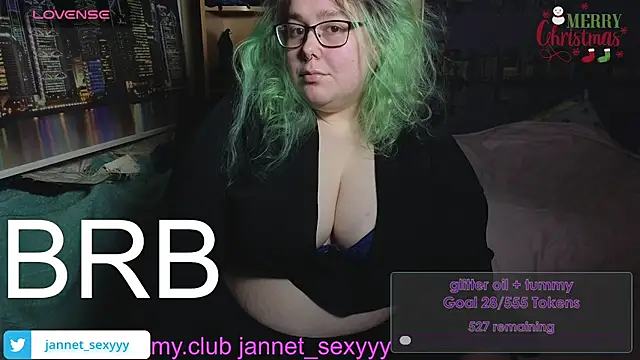 JannetPie's cam snapshot