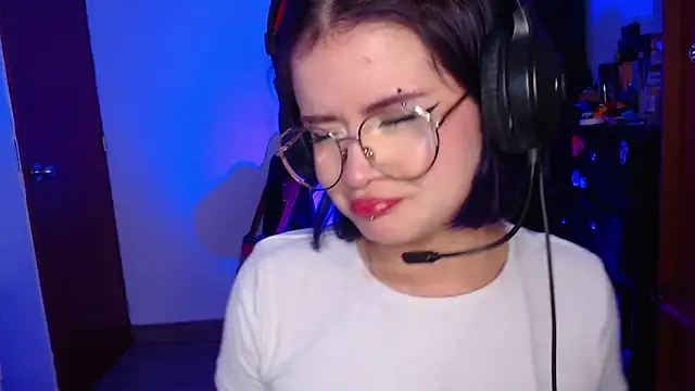 Raventh_'s cam snapshot