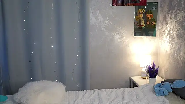 EleneButton's cam snapshot