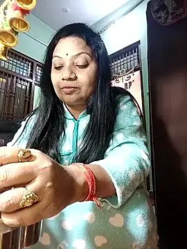 Cute-Janvi20 live sex cam