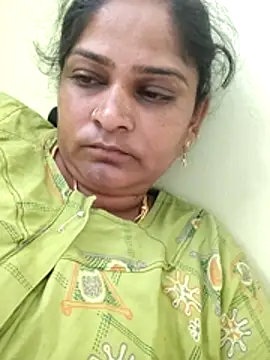 navyasree143 live sex cam