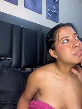 Kendra_C live sex cam