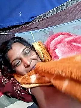 Savita992 live sex cam