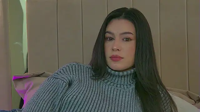 reyabaines live sex cam