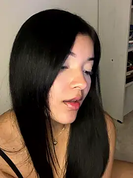 EmmaBlossom's cam snapshot