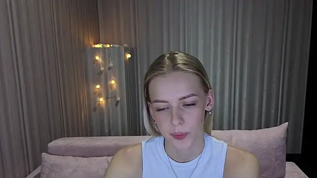 kittie_like18's cam snapshot