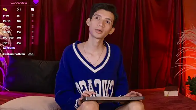 VicenteFerrer live sex cam