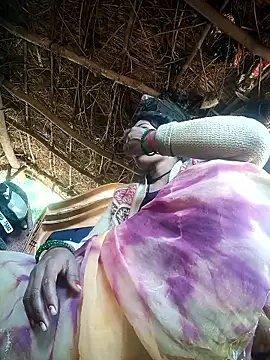 Kiran_bhabi's cam snapshot