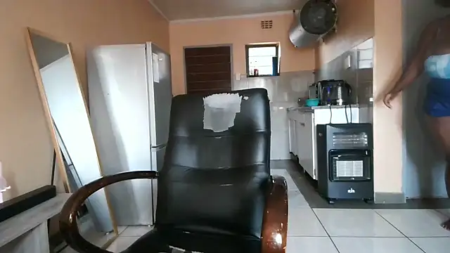 BusybooobsXXX3's cam snapshot