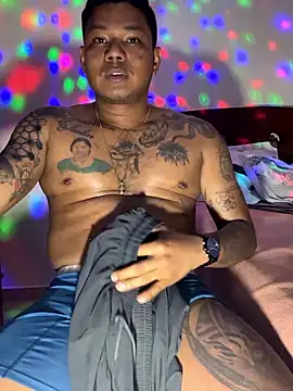 Saipuer31 live sex cam