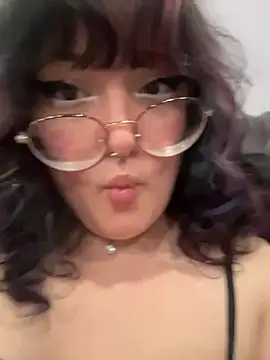 kittycarnivore live sex cam