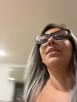 LittleMissEeve live sex cam