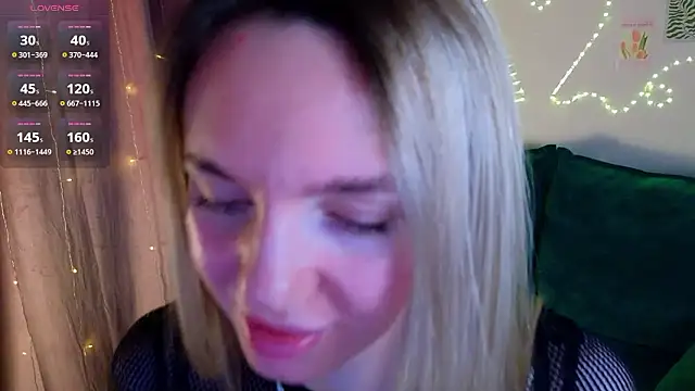 molly_crystal live sex cam