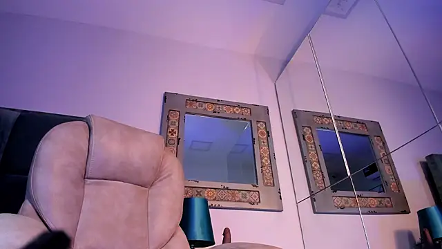 Mr_Strike live sex cam